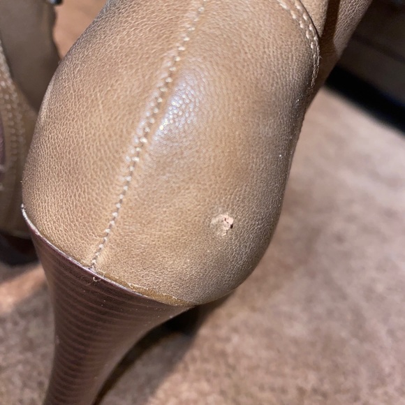 JLO Taupe boots - Picture 3 of 7